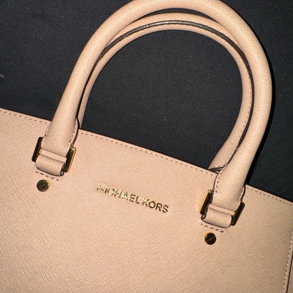Michael Kors Handbag - Picture 3 of 3